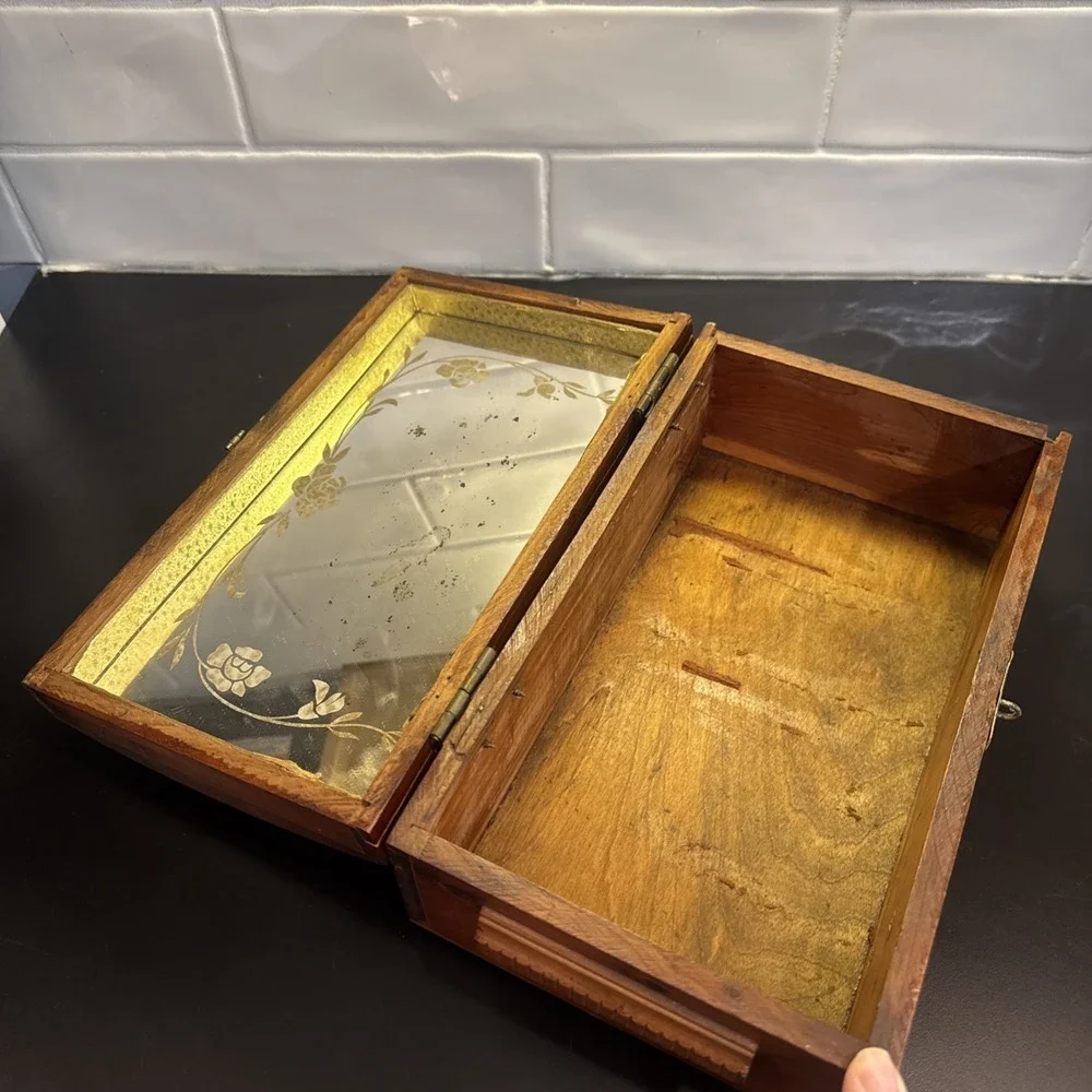 Vintage  Wooden Keepsake Box Hand Carved With Etched Floral Mirror